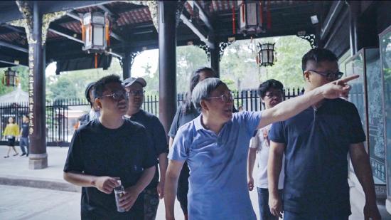 文史专家“拍了拍”你，邀请你一起看王者新版本研发纪录