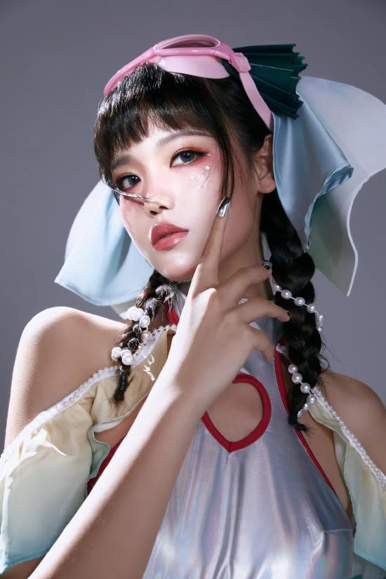 神级COS | 和平时尚大片！这么好看的小姐姐想一起组队上分吗？