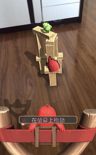 《愤怒的小鸟》重制吃老本，但你知道这系列竟然还出过这些类型的游戏吗？